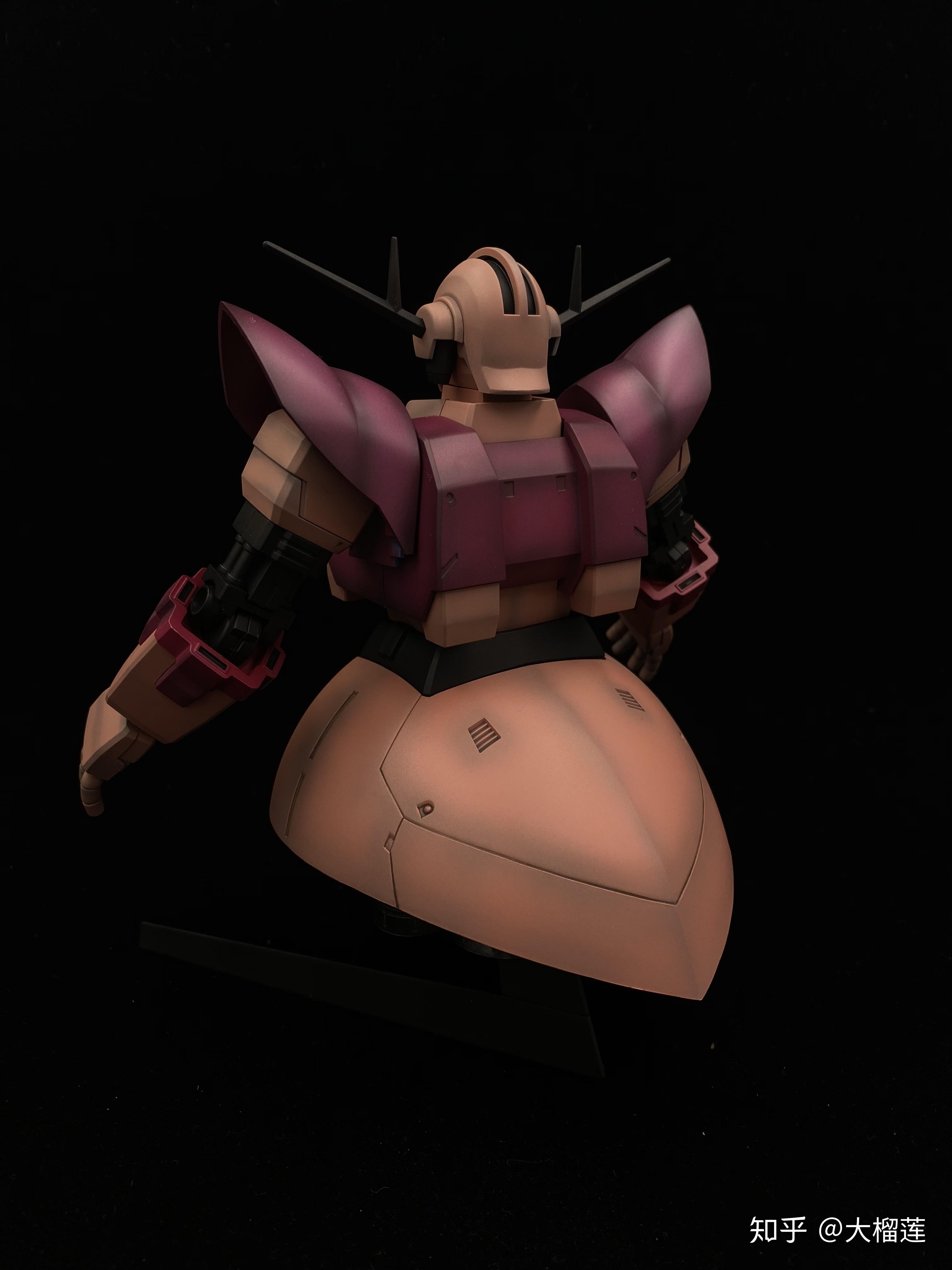 身残志坚的初代bosshg吉翁号夏亚配色