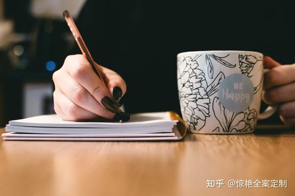 抖音文案怎么写才好(抖音文案怎么写容易吸引人？4个方面让你学会文案编辑。)
