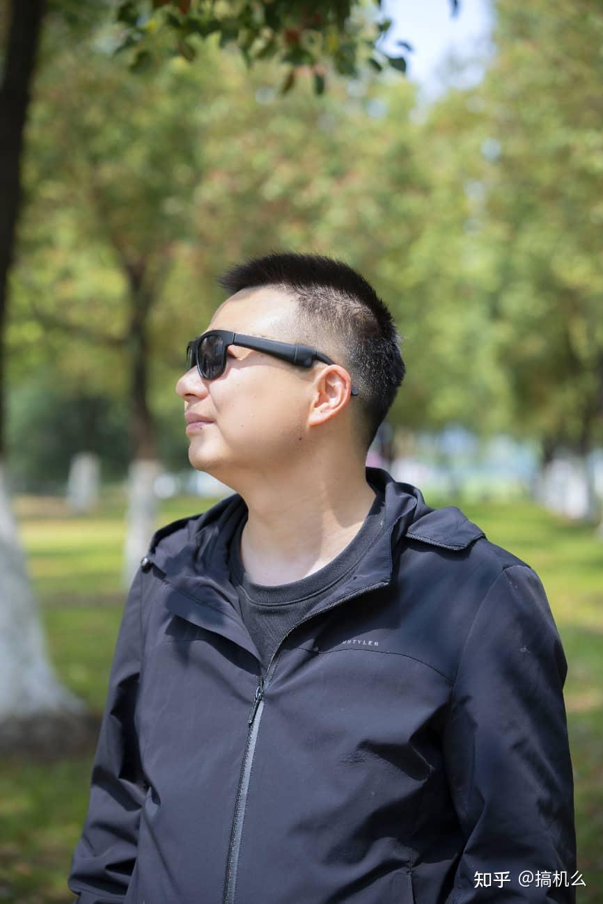 飞雅F1智能眼镜评测:时尚与实用的完美融合