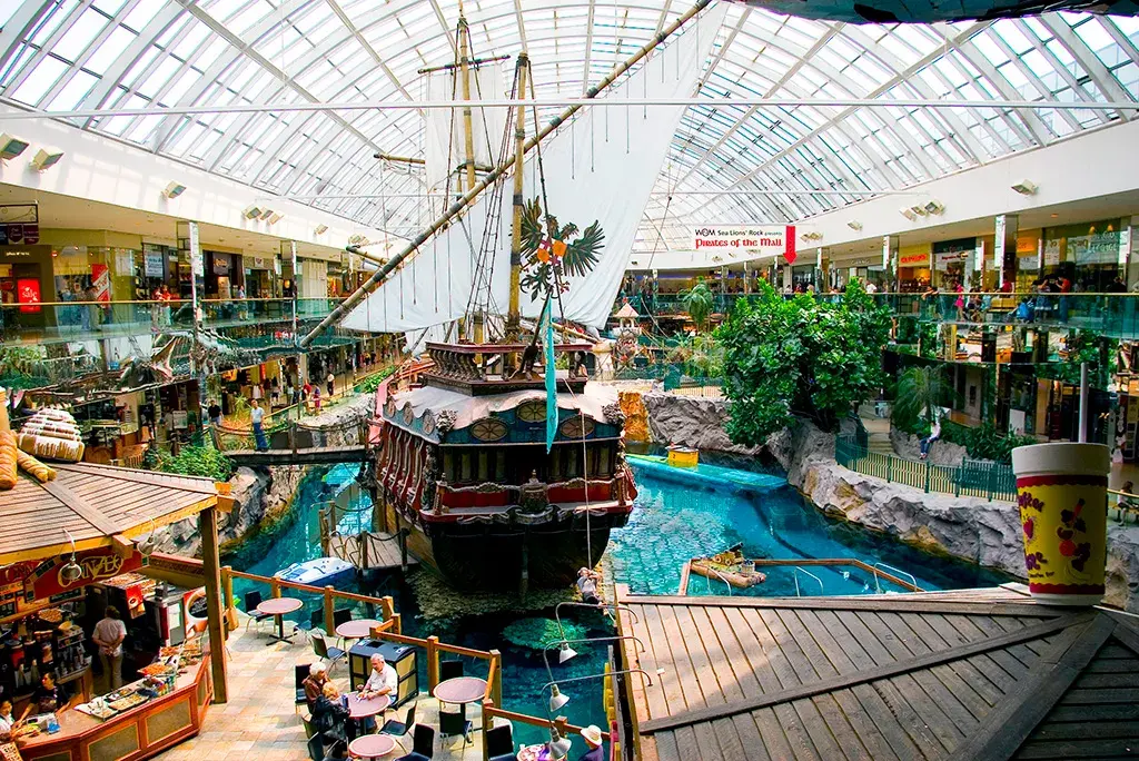 West Edmonton Mall|能满足您一切需求的超级娱乐综合体