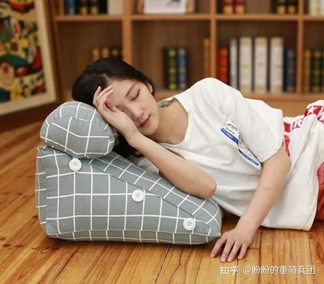 高枕卧位既然鼻塞跟体位确实有关系,那我们可以直接从体位入手.