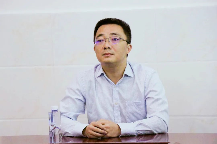 80年出生的他任代县长