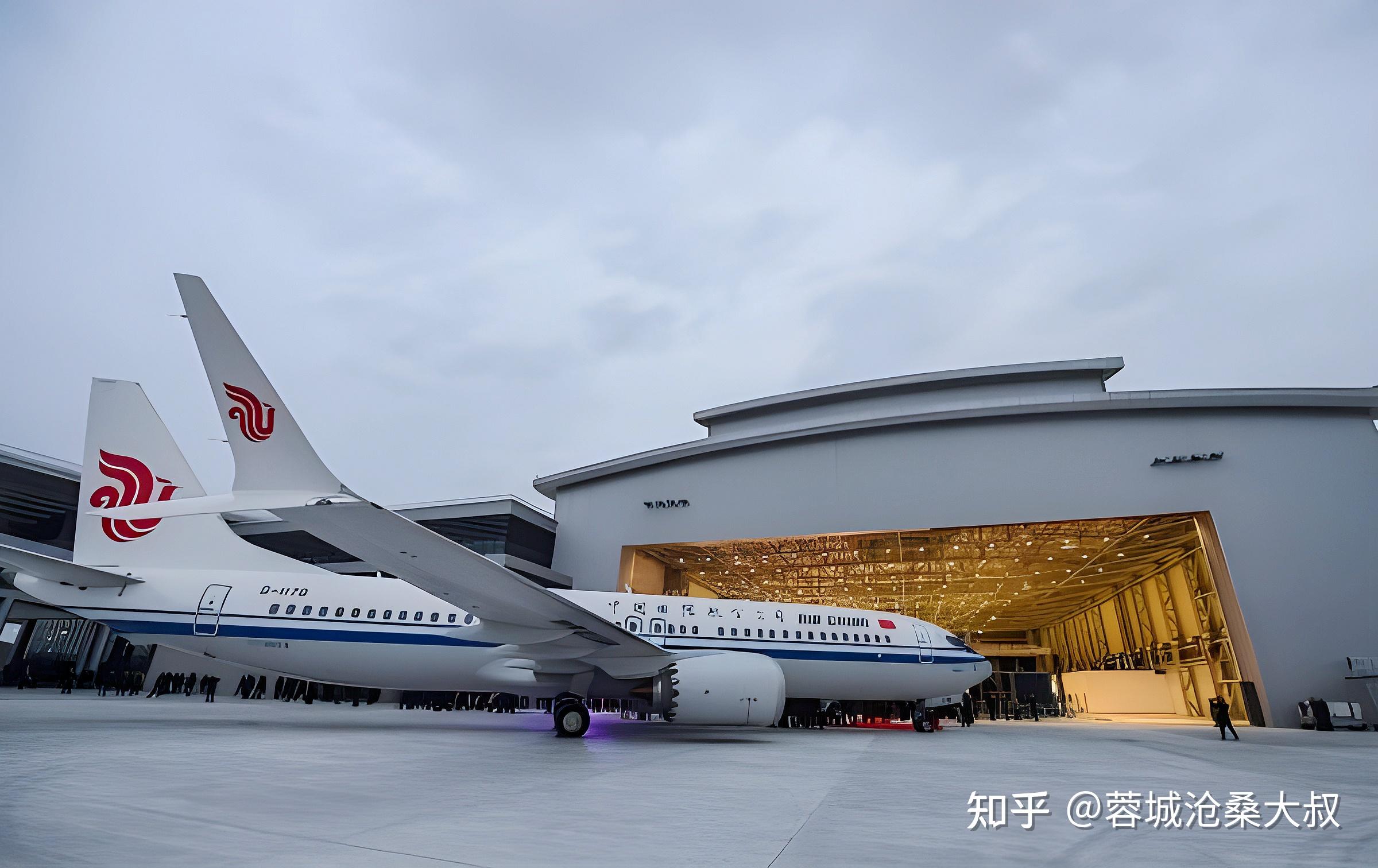 年中国商飞与波音合资的舟山工厂向国内用户交付第2架波音737max8客机