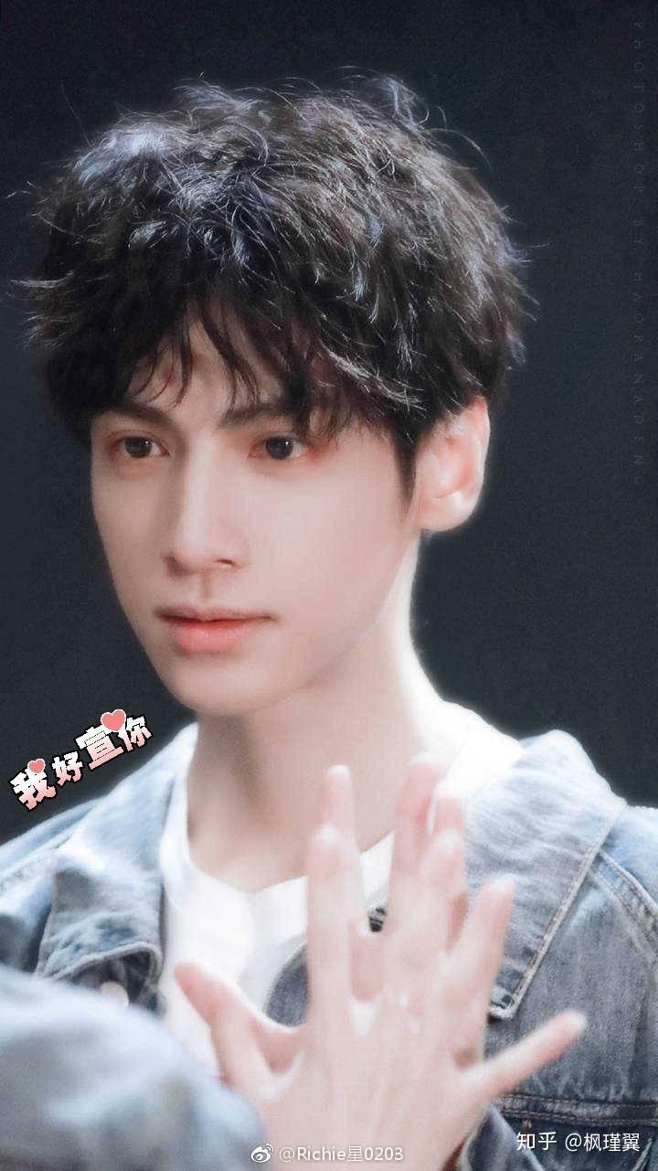 （没有人说演技吗）润玉的成功除了人设吸引人，罗云熙的演技其实也有着不可忽略的功劳，可以就演技讲一下吗？