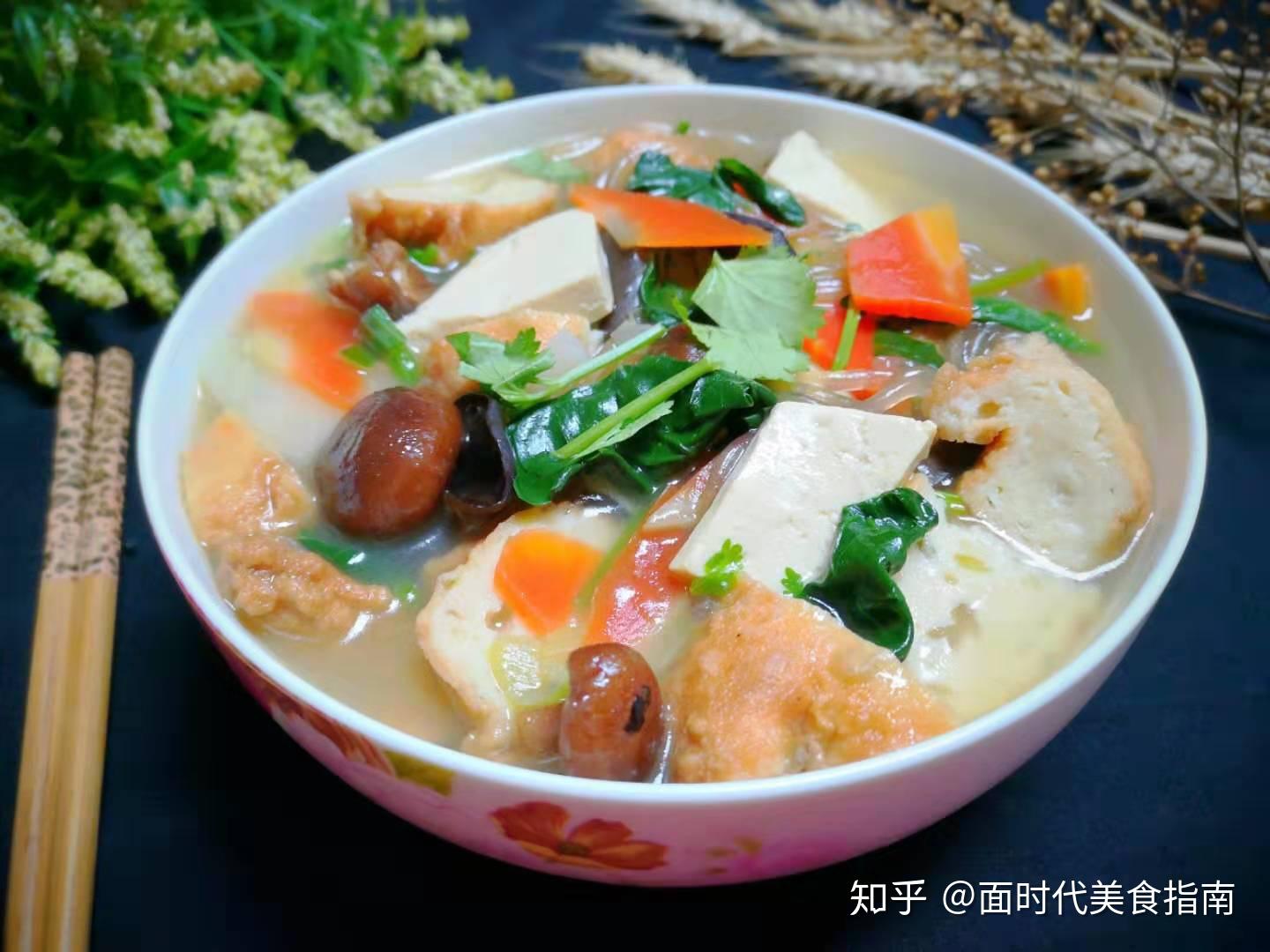 咸蛋豆腐煲怎么做_咸蛋豆腐煲的做法_饭饭手记_豆果美食