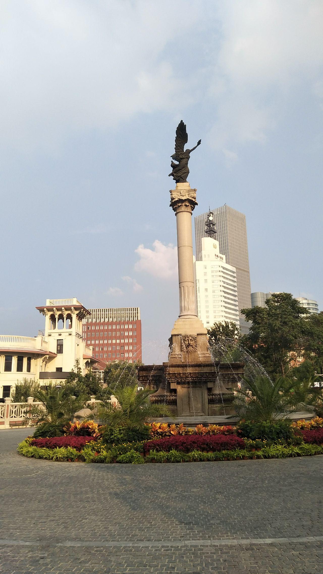 『罗马广场』『天津记忆』本来以为是个纪念馆,其实里面大都是卖东西