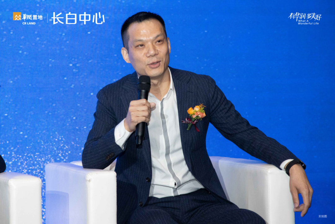 昌隆鑫实业董事长崔武昌我们的产业横跨网络经济和实体经济,我是拥有
