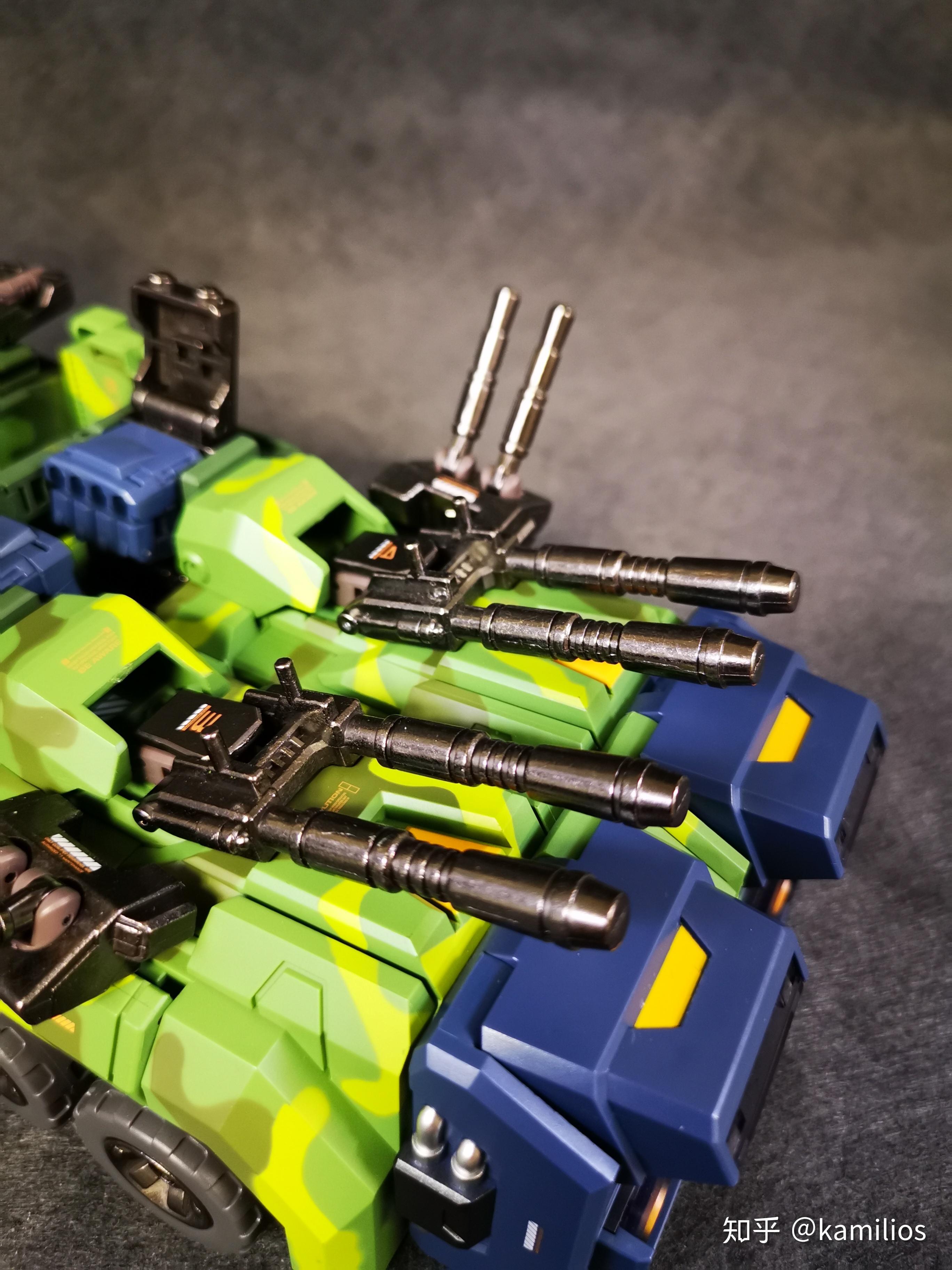 tfc迷彩色滚雷擎天柱开箱