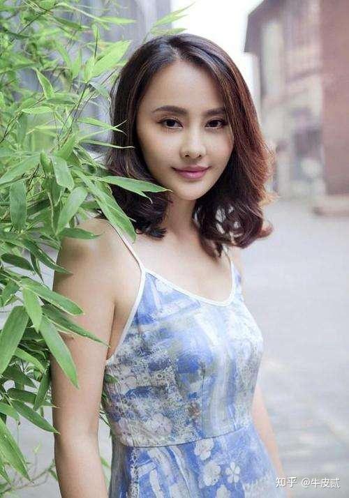 10次著名的偷拍事件:章子怡沙滩门,白百何一指禅,件件惊爆眼球 - 知乎