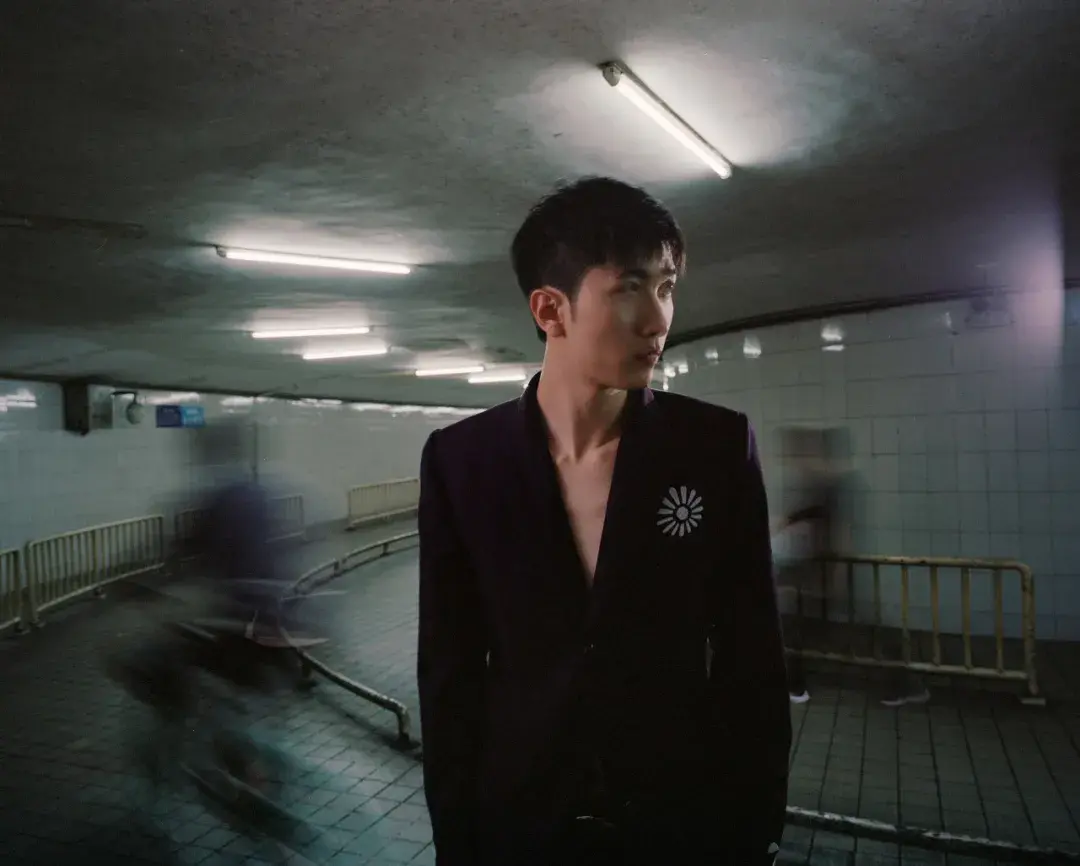 出生日期:1996年(具体日期未知,欢迎补充)mac ova seas 本名:陈卓