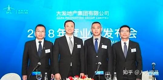 葛一旸,出生于1983年,2006年7月从英国阿斯顿大学取得工商管理及计算