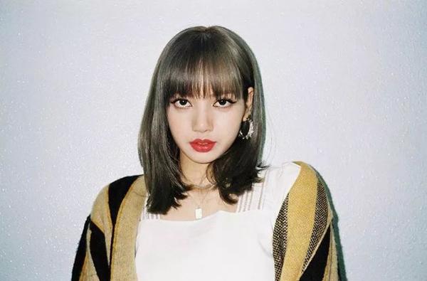 人间芭比lisa很美 但小松菜奈的眼睛会说话 知乎