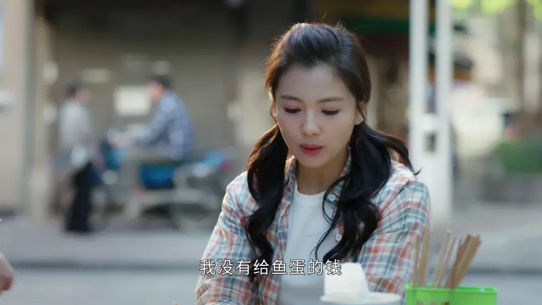 《星辰大海》刘涛的肤白貌美,妆容精致,发型完好,整个一可随时拿出