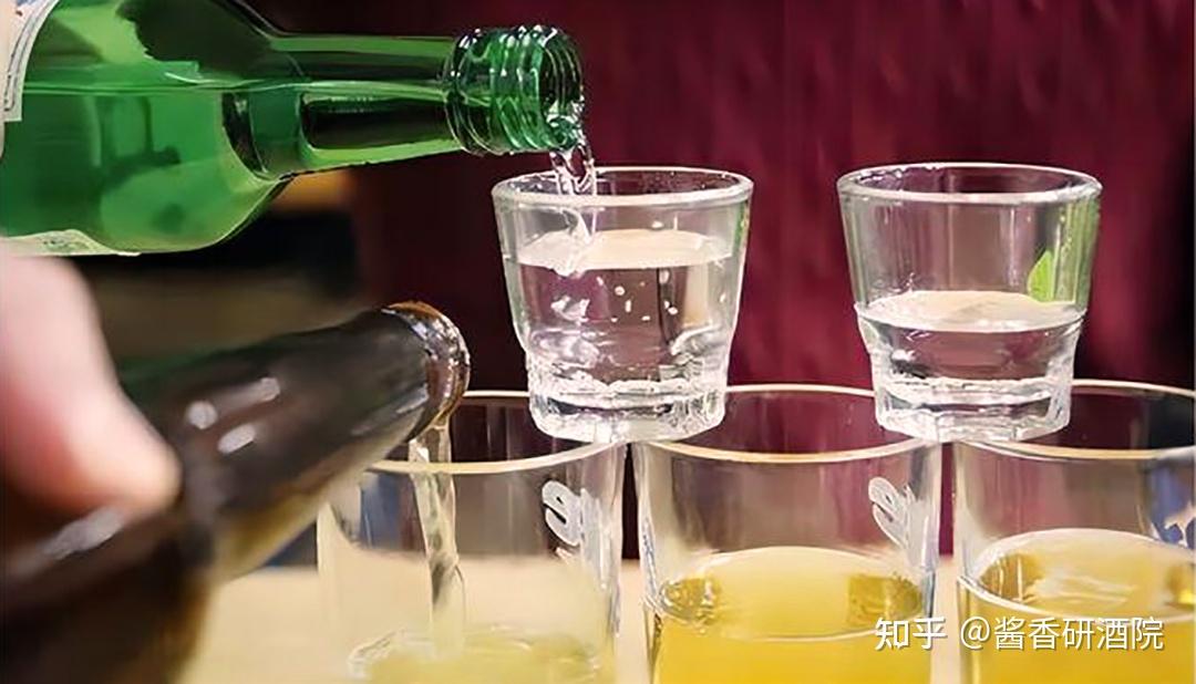 1瓶白酒=多少瓶啤酒? - 知乎