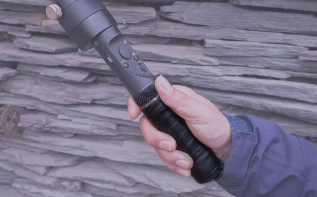 单评街舞拍摄利器智云云鹤plus单手持稳定器