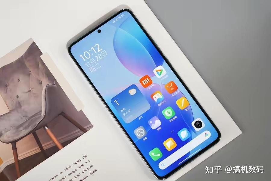 第1款,红米k70pro参考价12 256gb----2856元左右k系列是redmi主打中