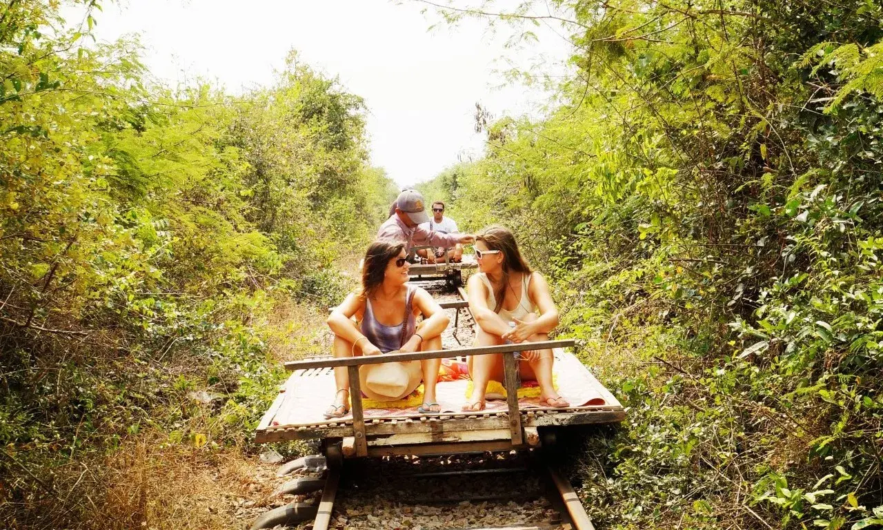 这个比越南还穷的国家,凭什么有比东京首尔更