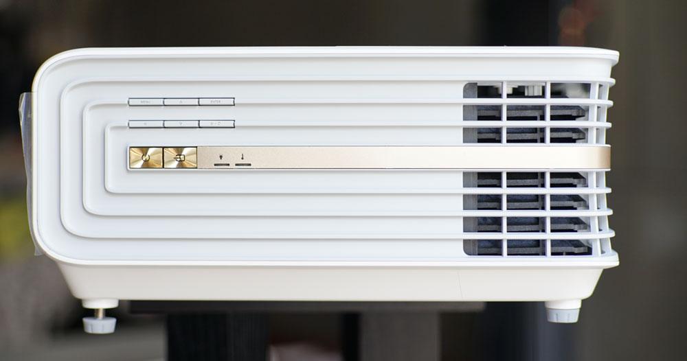 目前性价比最高的dlp4k投影机奥图码uhd660优缺点详细解读