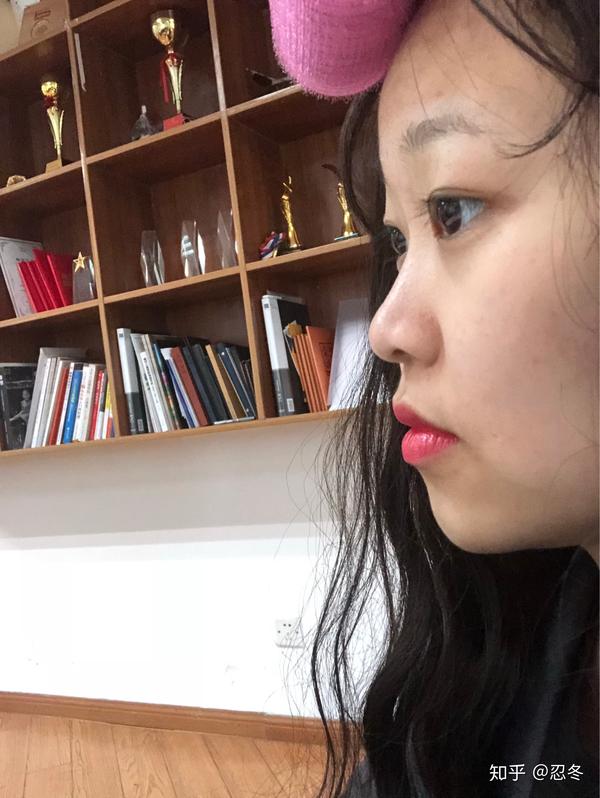 你见过塌鼻子的美女吗?