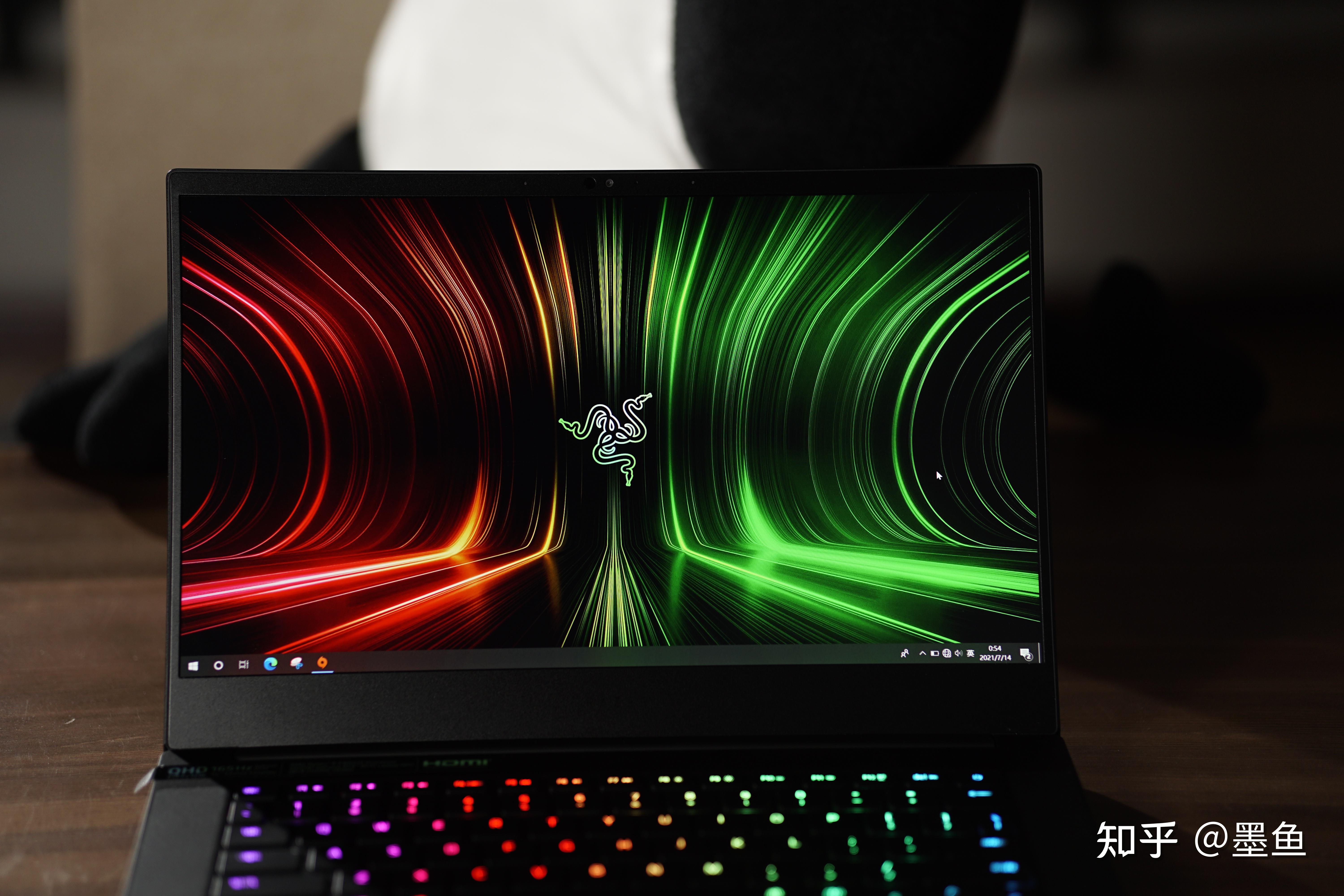 站在性能与便携的十字路口——雷蛇灵刃14评测 - 知乎