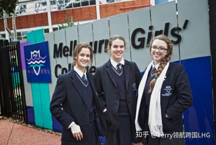 10-12年级,女校地理位置:距墨尔本市区6公里的richmond地区学生人数