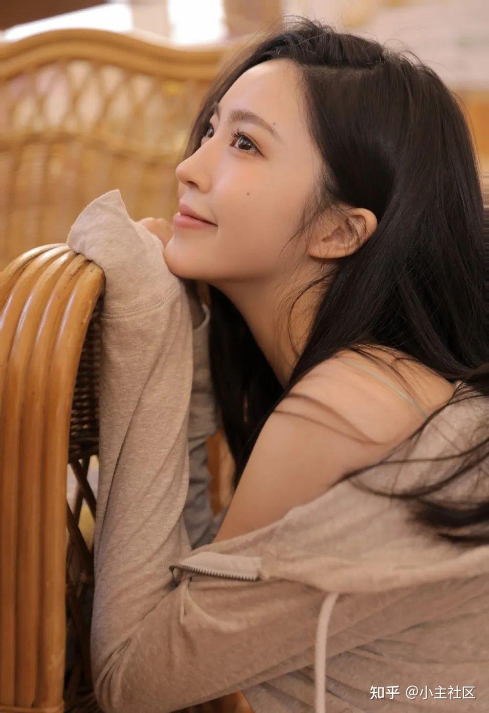 居家妹子生活照小主社区