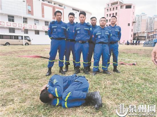 面对踩踏事故如何预防与自救。建议大家观看遇到突发事件时有所帮助。 - 知乎