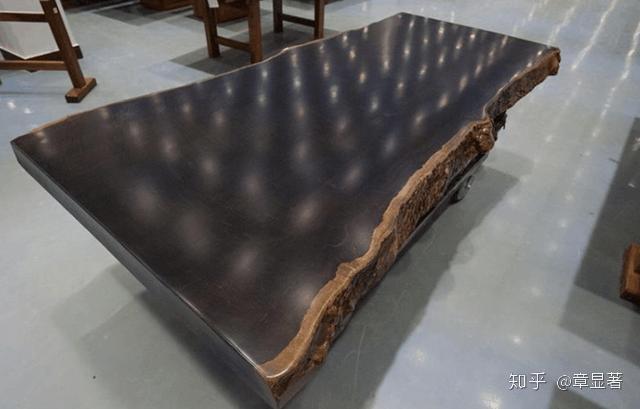 阴干完毕的非洲黑檀原木一次性全切实木大板, 气质庄严惹人着迷