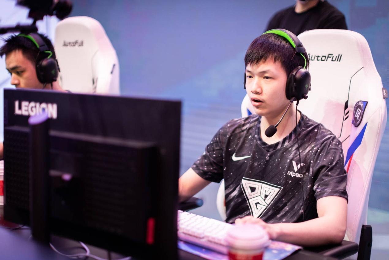 夏季赛专访omgcreme阿卡丽是我最自信的英雄