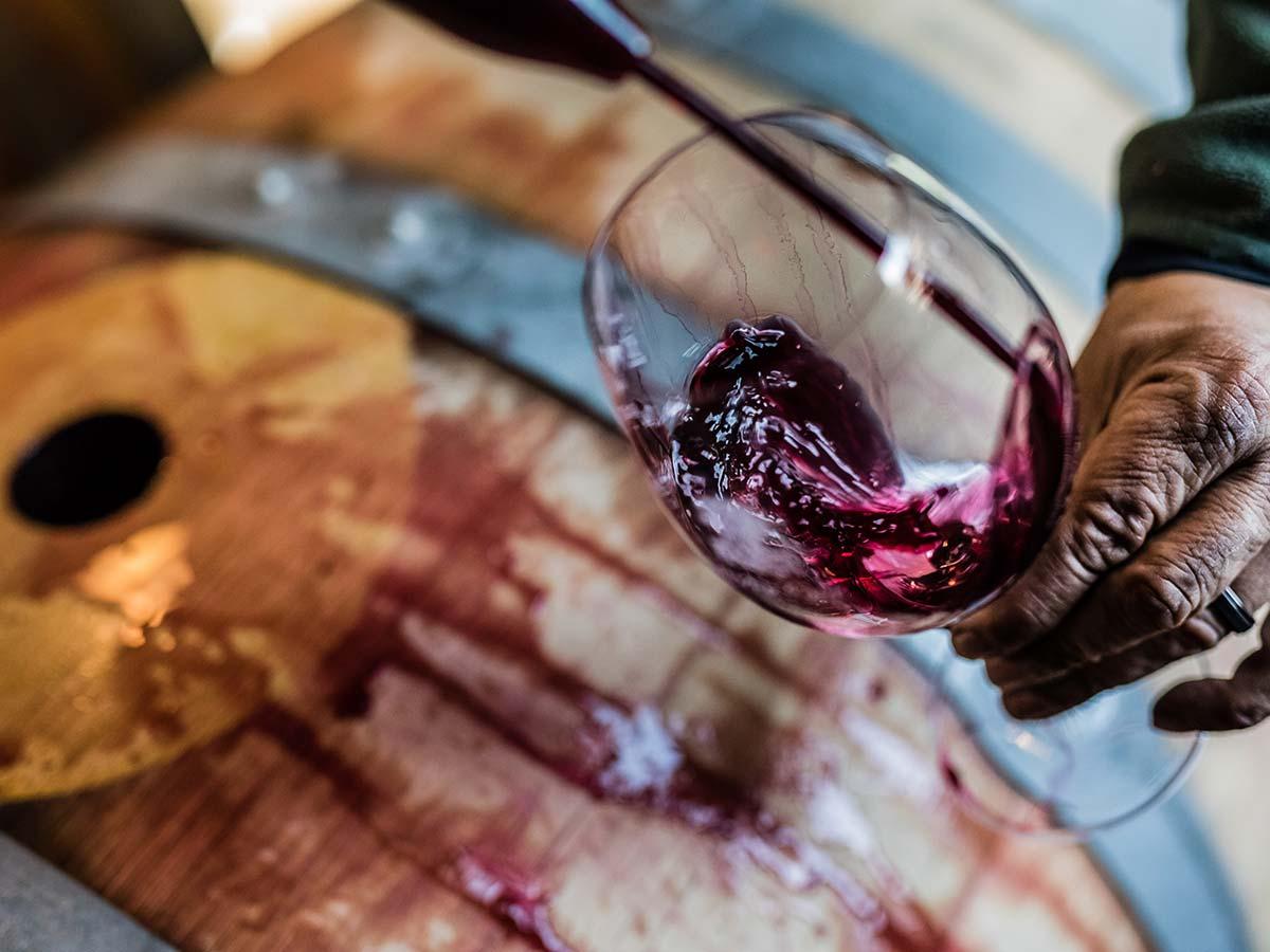葡萄酒中的这类香气或风味通常来自酿酒过程中的苹果酸