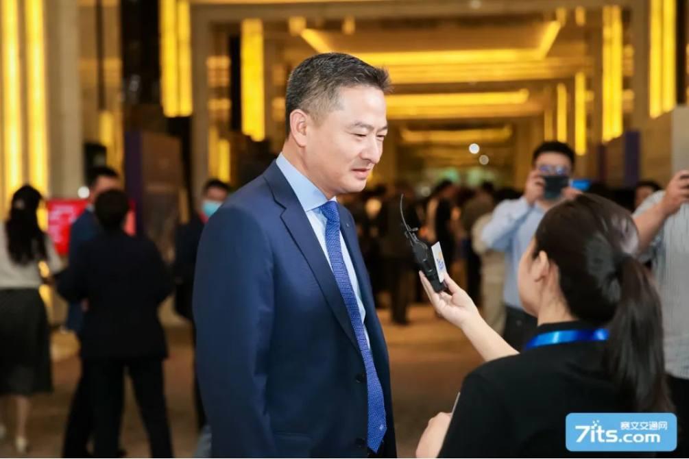 《上海日报》等多家媒体就电科智能的技术创新相关问题专访了吴小东总