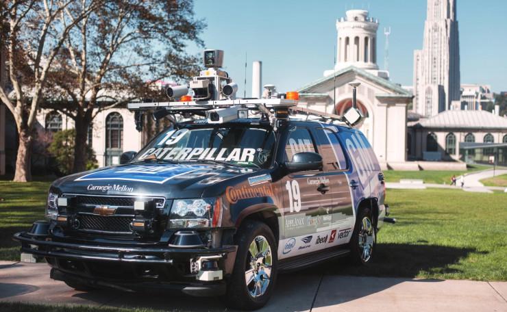 对话velodyne高分辨率长探测距离和隐藏式激光雷达是产品落地的关键