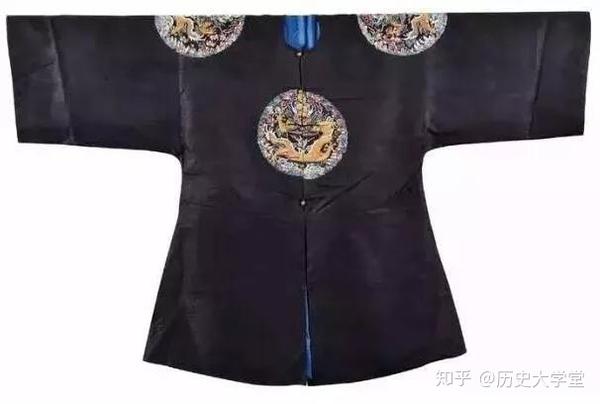 绀色 在古代,颜色也有高贵之分.哪些颜色高贵,哪些不流行?