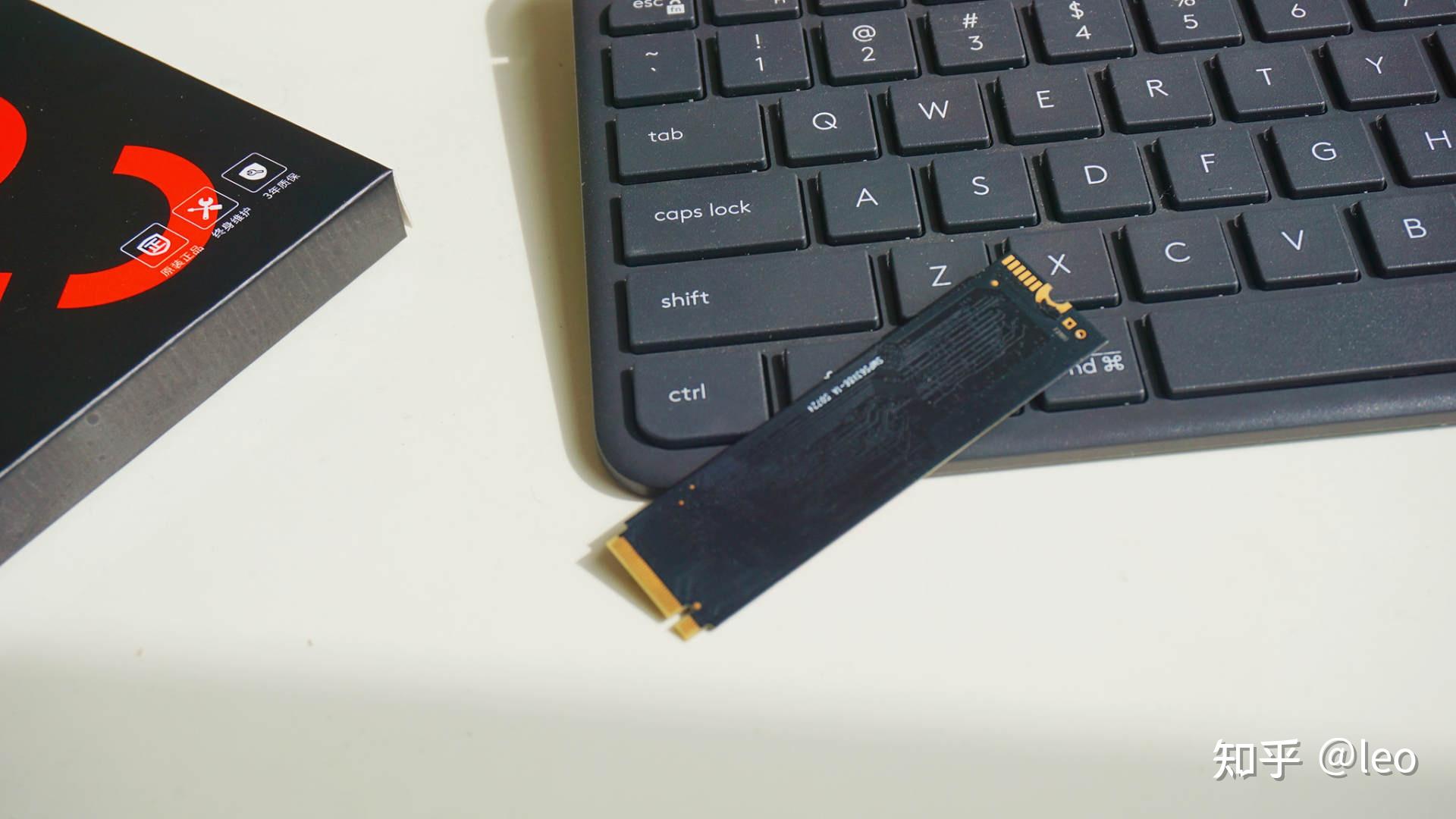 399元1t爱国者p2000真的靠谱吗装机实测