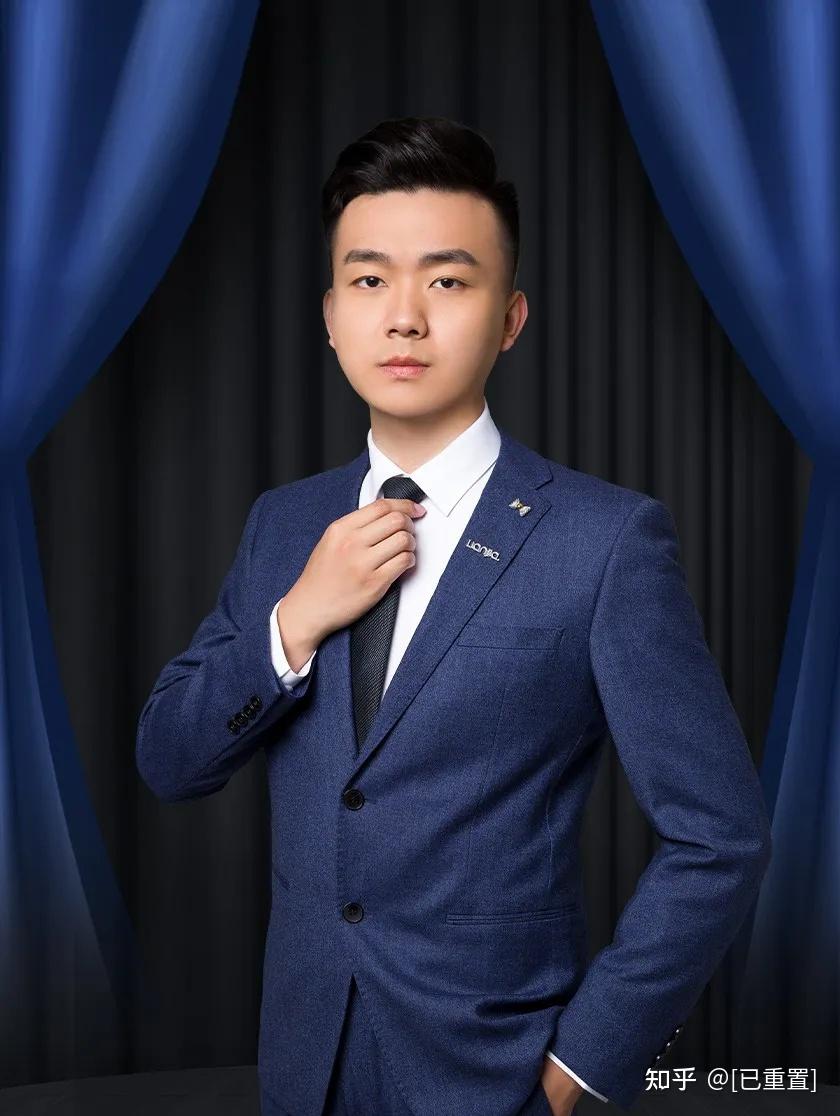 98年实习生,入职五个月升成m4店经理,单月最高带看48个盘陈光毅