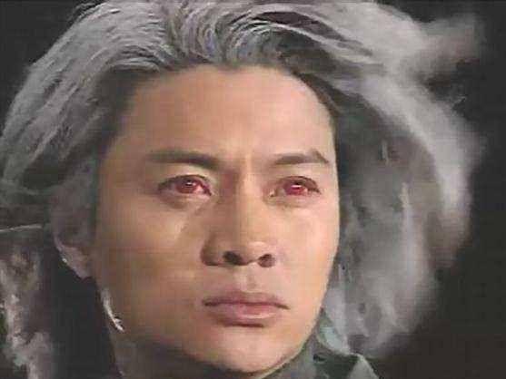 与创造整个宇宙的虚无之神同级,为盘古和魔星,也有像况天佑那样靠自己