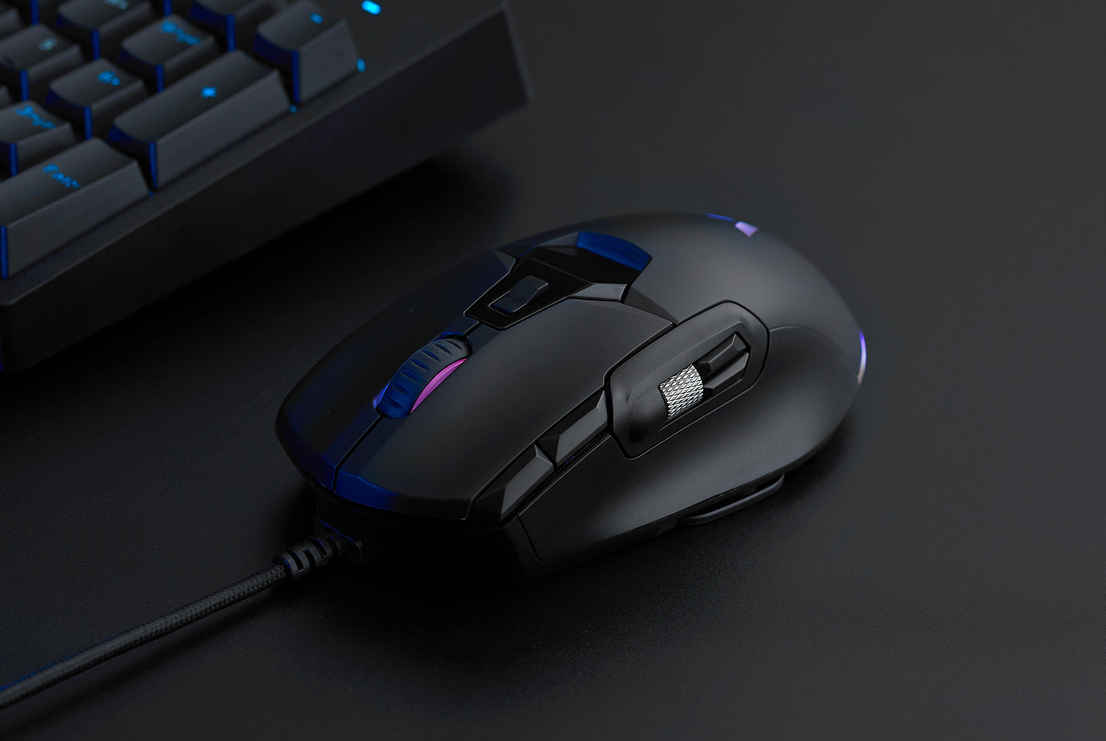 独家开箱贴雷柏v330幻彩rgb游戏鼠标曝光