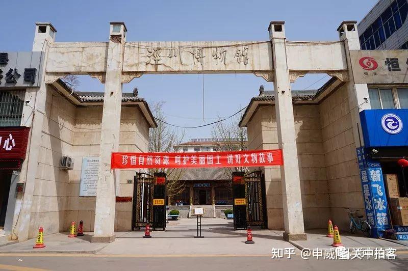 佛韵流光:参观泾川县博物馆