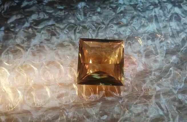 宝石学特征
