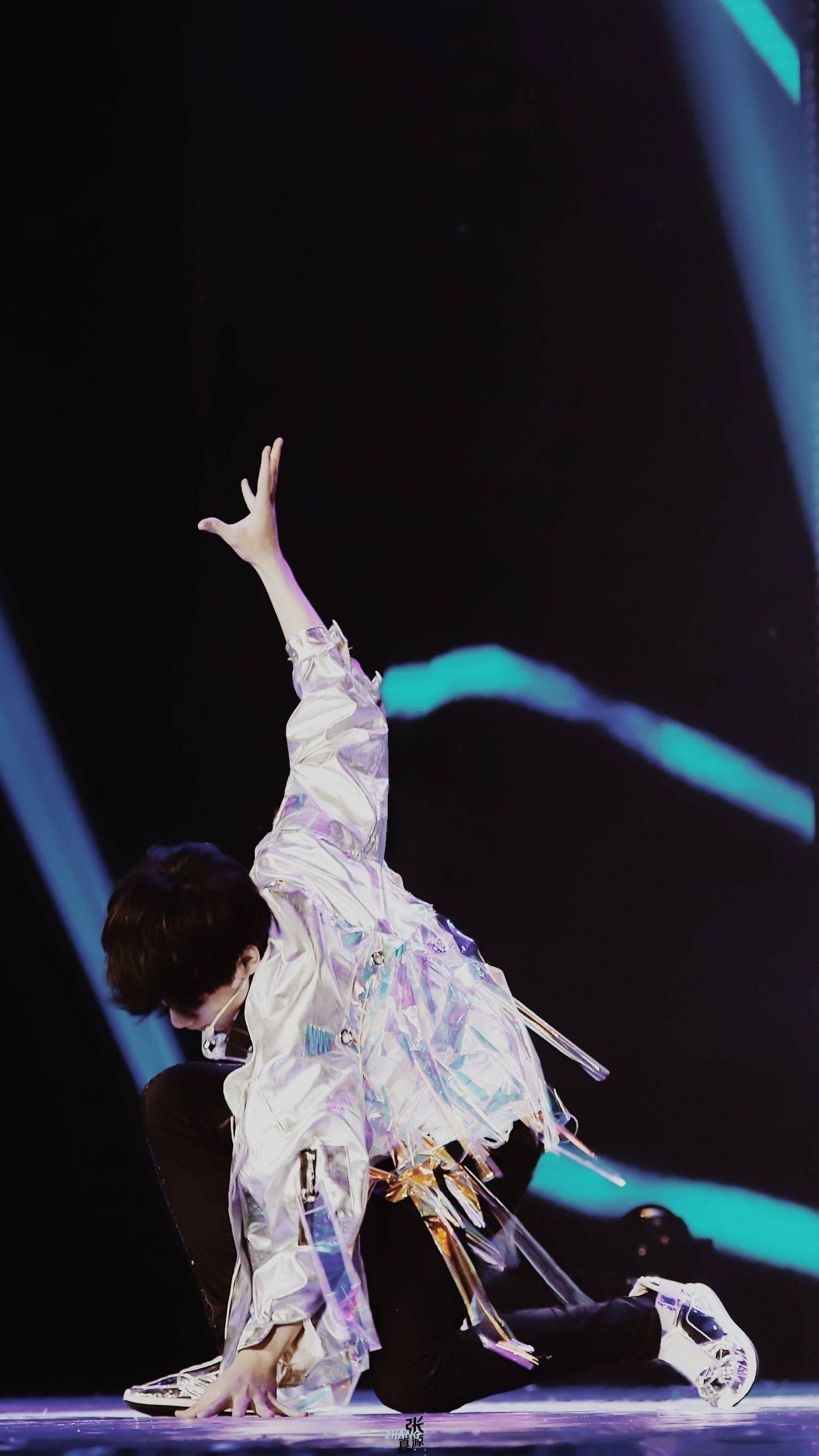 如何评价张真源在星期五练习生之小小星球中的表现