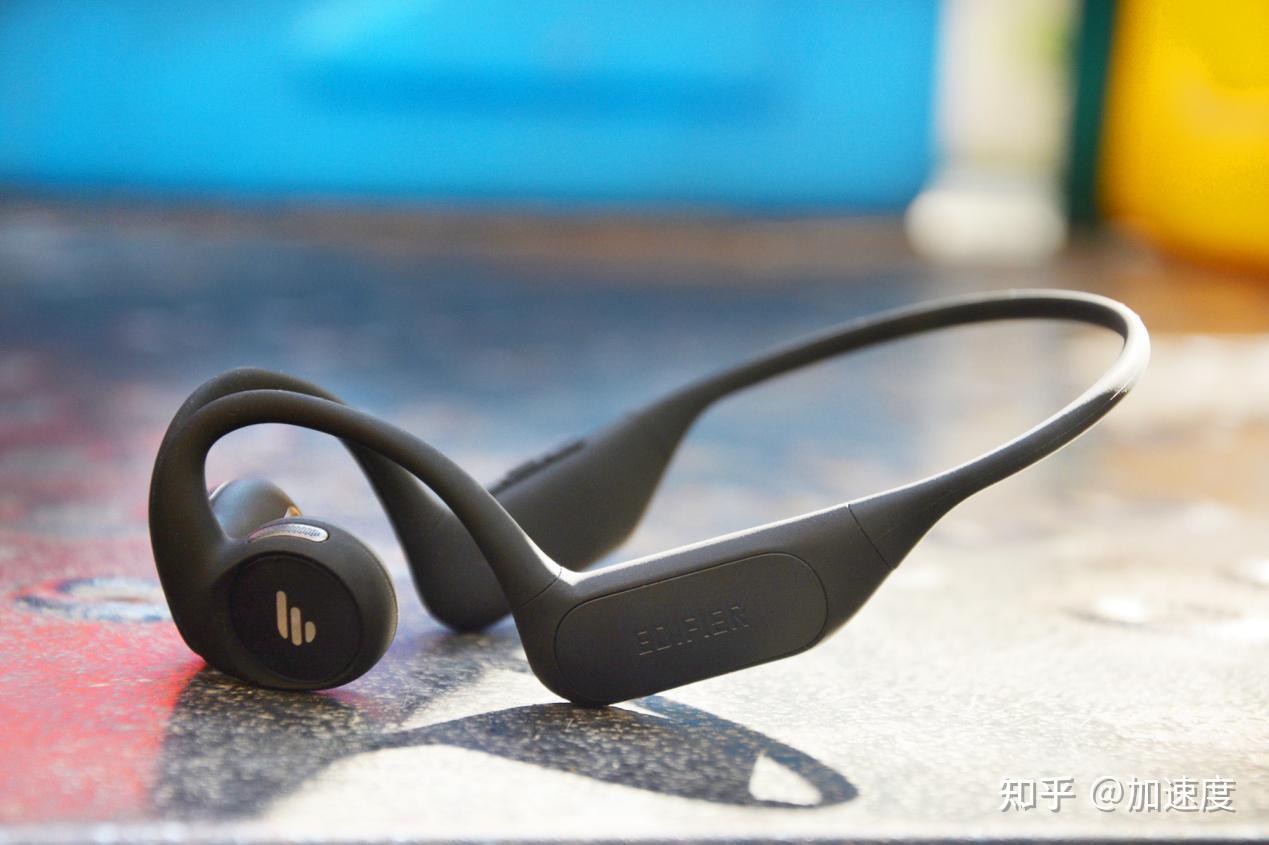 漫步者comforun运动耳机体验轻稳佩戴专业好音质运动必备