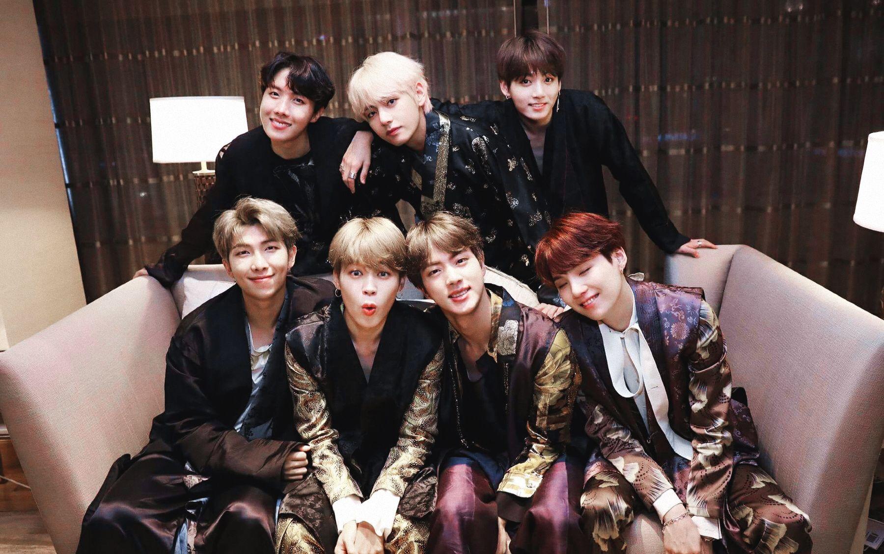 有没有防弹少年团好看团照?