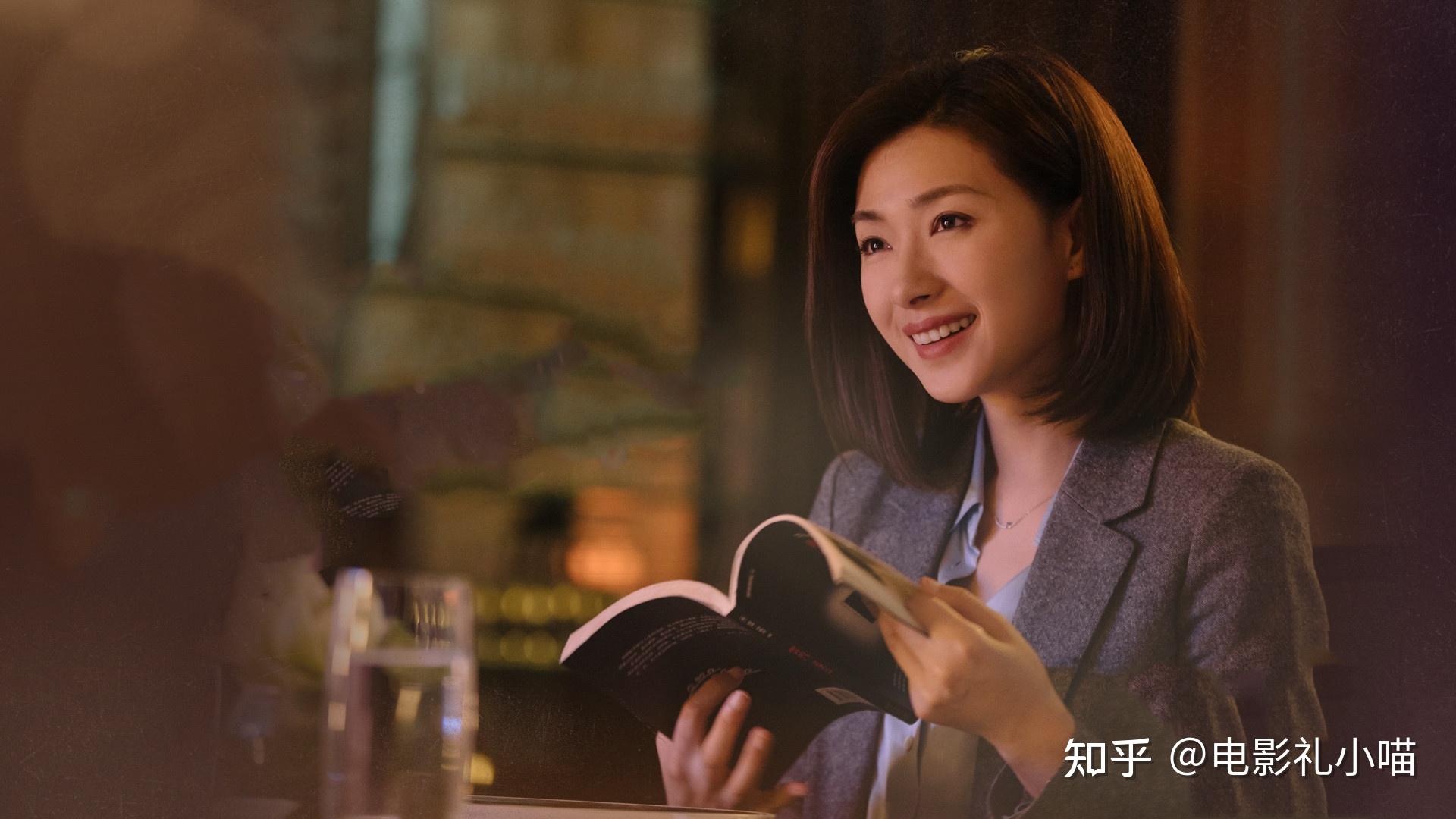 人潮汹涌新媒体运营有多苦逼月入不到7千还要天天加班