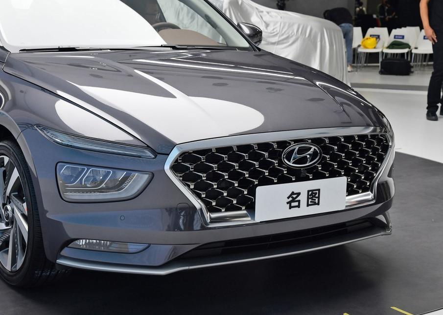 全新名图现身广州车展外观变化大动力不变能救活现代吗