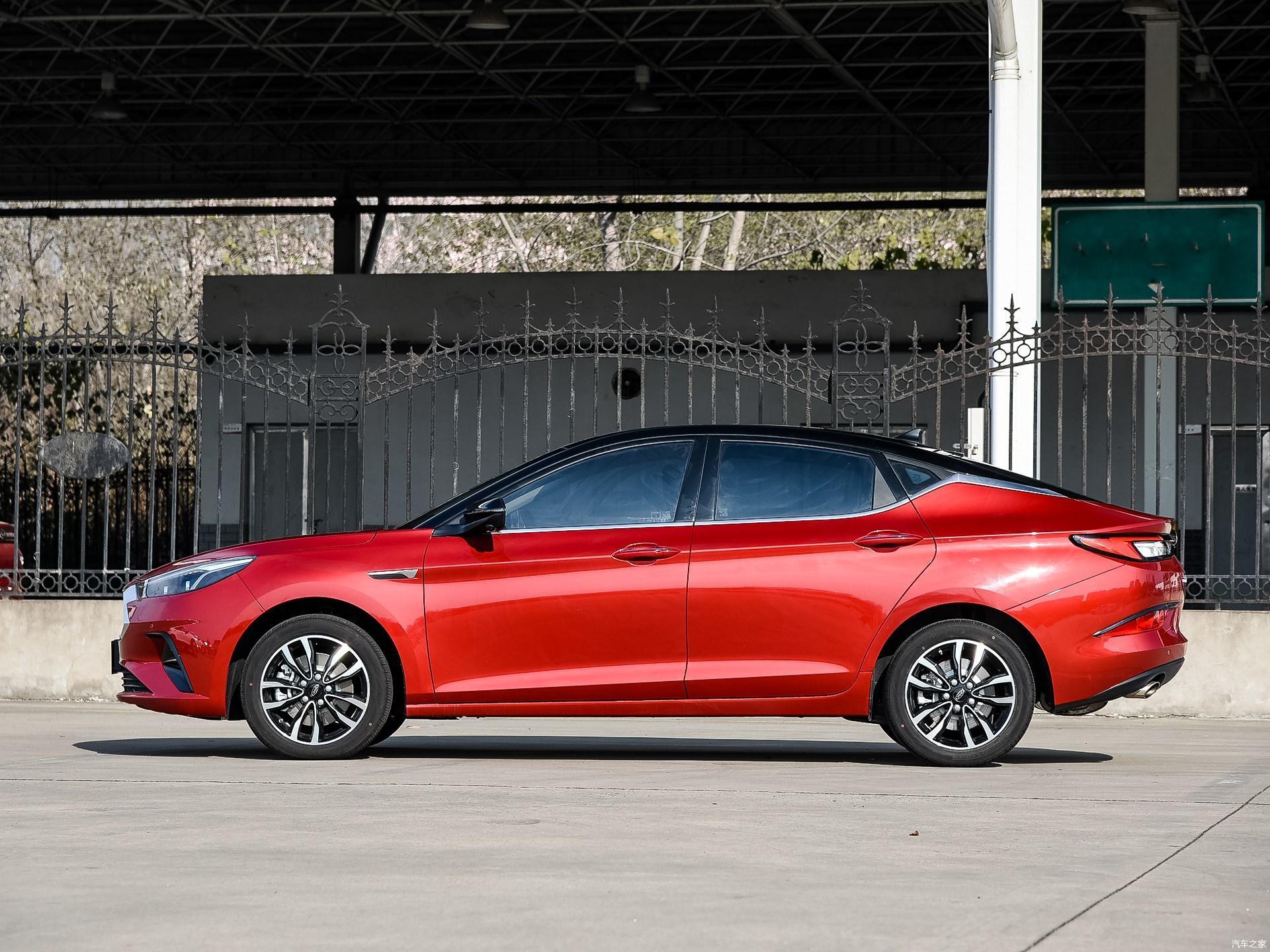 适合年轻人的第一辆车实拍江淮嘉悦a5