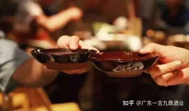 酒之习俗:古代饮酒有“六律”,论古人喝酒规矩的重要性 - 知乎