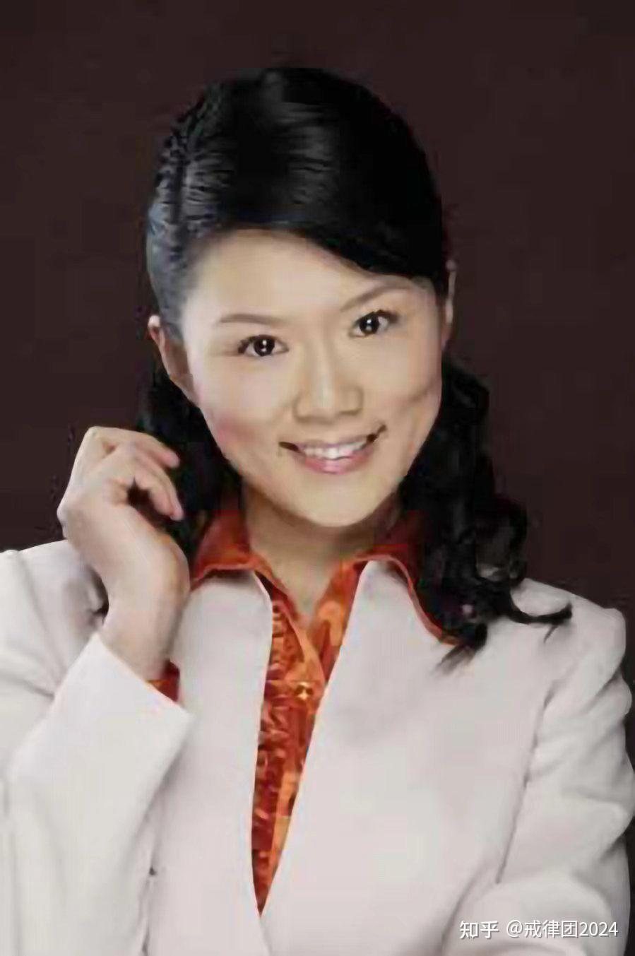 第八位:王滨楠第七位:于硕第六位:张旭雯第五位:杨轶男第四位:张思恒