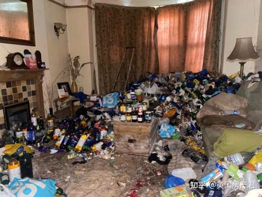 这套满屋子垃圾的房子是我见过最脏最乱的在售房
