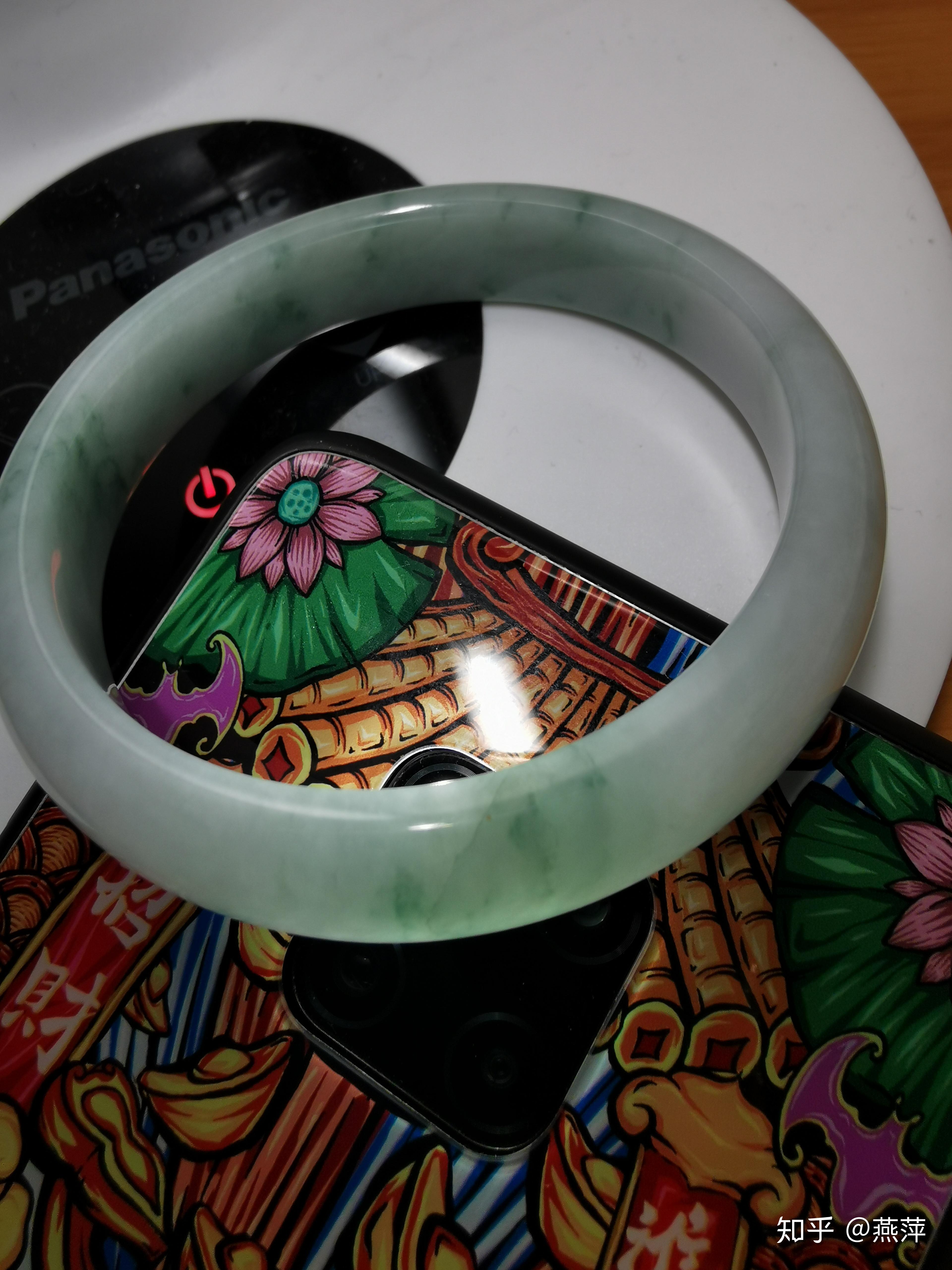 瑞丽市举石珠宝店抖音短视频看他翡翠很便宜没什么套路吧