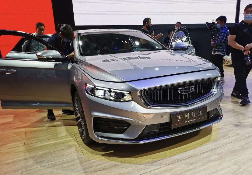 15万最强国产车诞生标配20t动力轴距2米8对标速腾思域